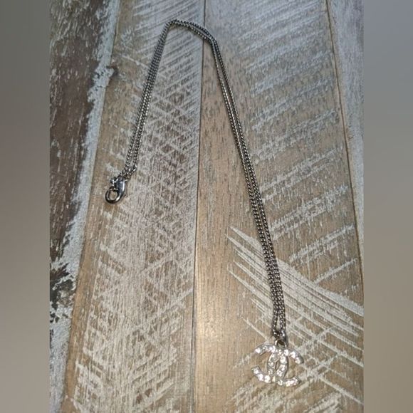 Chanel Strass CC Pendent Necklace - Picture 2 of 6